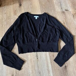 Black Crop Long Sleeve Cardigan size medium Nine West size Medium